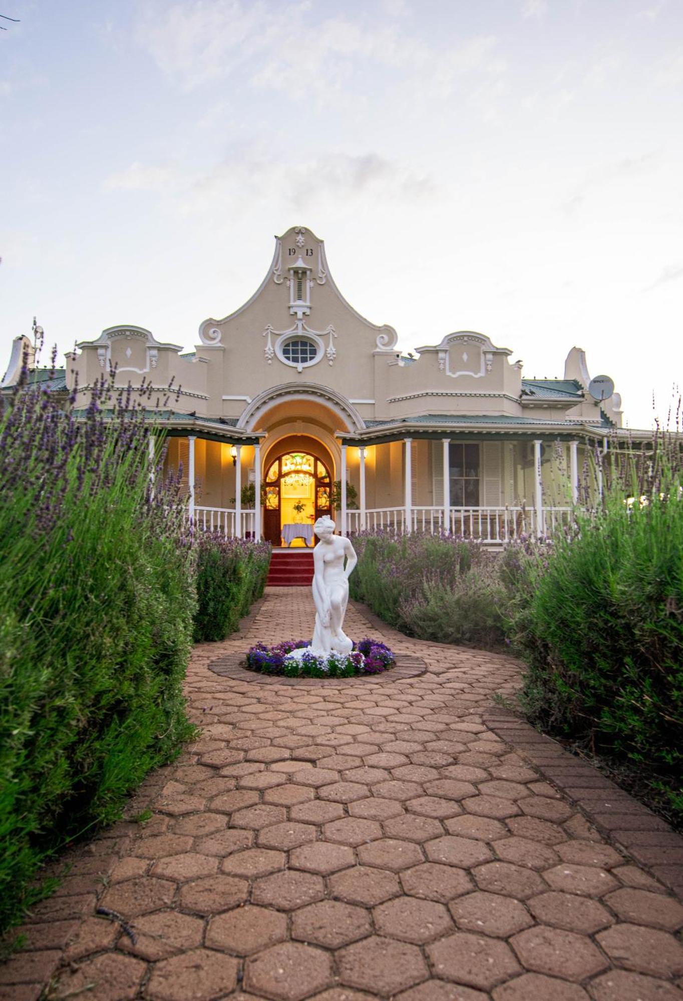 Bakenskraal Ostrich Palace Oudtshoorn Exterior foto