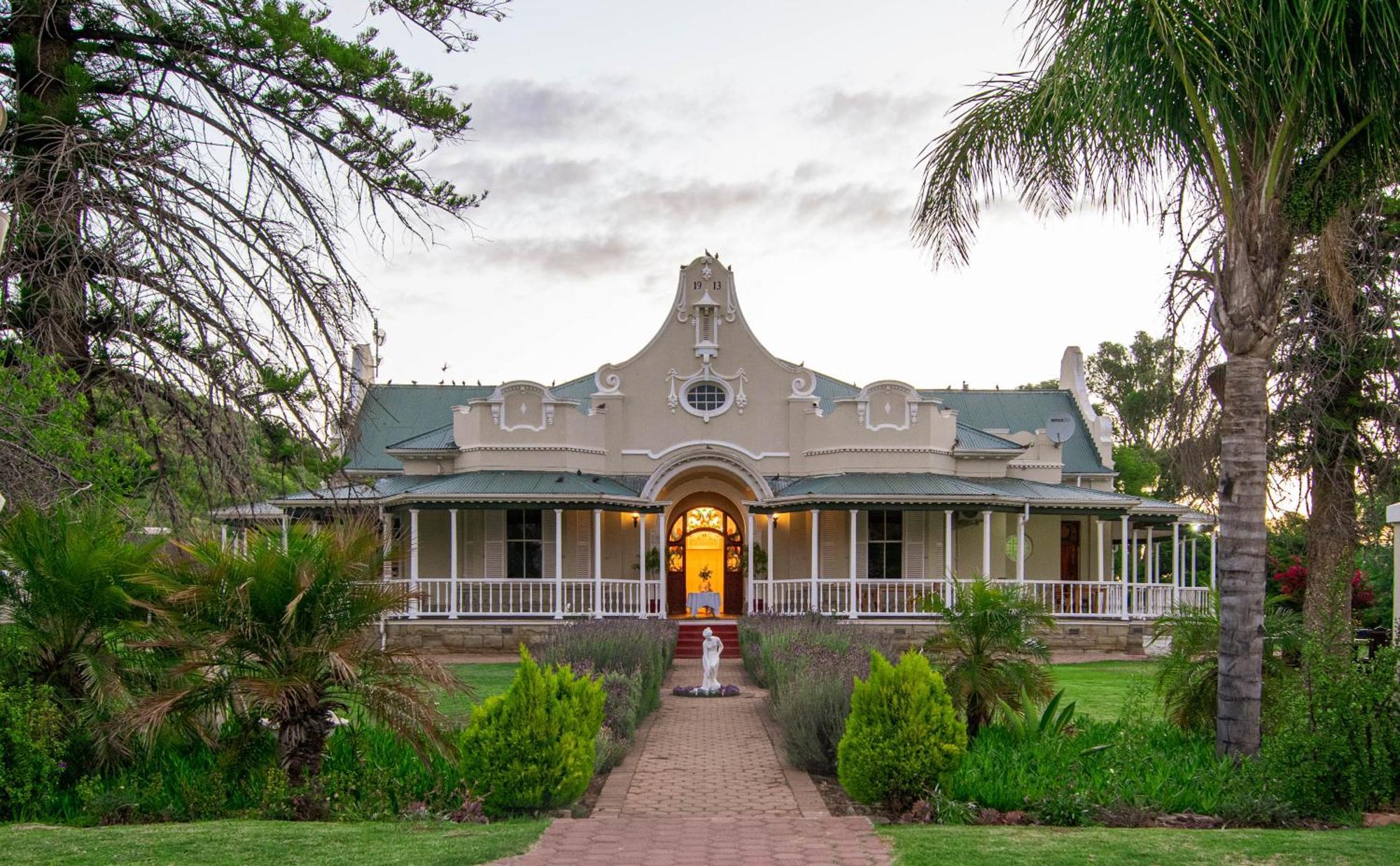 Bakenskraal Ostrich Palace Oudtshoorn Exterior foto